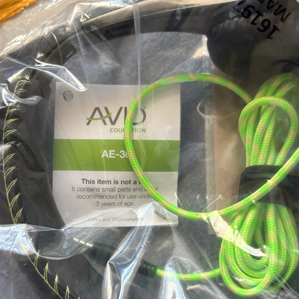 AE-36 Headset - Black and Green